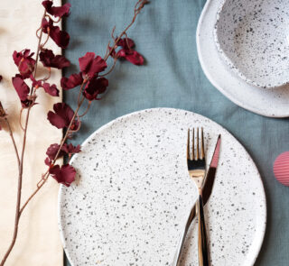 Wedding Morning Dinnerware SET For bold tables and beautiful contrasts A handcrafted stoneware dinnerware set finished in a rich matte glaze, designed for bold tables and everyday dining.