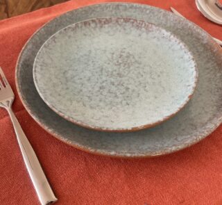 Coral Dinnerware Plate A beautiful stoneware dinnerware collection with a natural mix of green and earthy brown colors. Perfect for serving your main courses, salads, or daily meals.