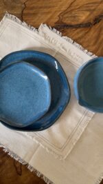 Great Lady Dinnerware SET For bold tables and beautiful contrasts A handcrafted stoneware dinnerware set finished in a rich matte glaze, designed for bold tables and everyday dining.