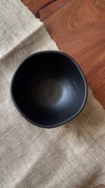 Eclipse Matte Bowl Enjoy your seafood in a refreshing, open-air seaside vibe. Featuring a clean white base and a vibrant blue hand-painted rim, this fish-shaped individual bowl is perfect for your personal servings of seafood soup or pasta.