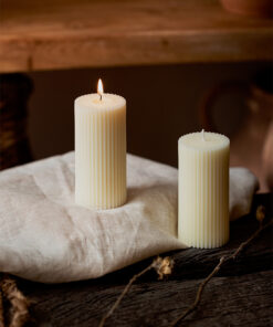 White Ribbed Circle Candle