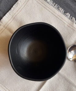Eclipse Matte Bowl Enjoy your seafood in a refreshing, open-air seaside vibe. Featuring a clean white base and a vibrant blue hand-painted rim, this fish-shaped individual bowl is perfect for your personal servings of seafood soup or pasta.